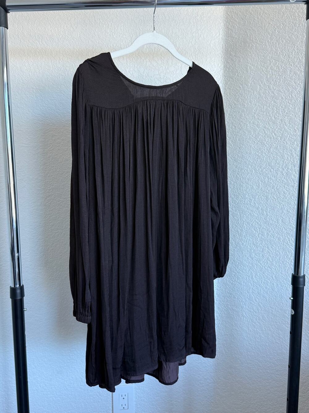 Urban Outfitters Kimchi Blue Medium Shift Dress Brown